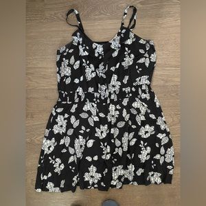 Additionelle Sleeveless Dress